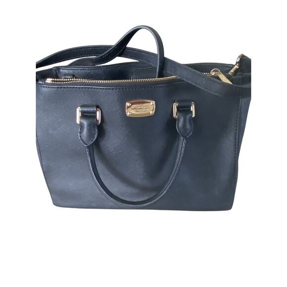 Michael Kors Black Leather Handbag Crossbody Gold Tone Hardware 8 Pockets - Picture 1 of 16
